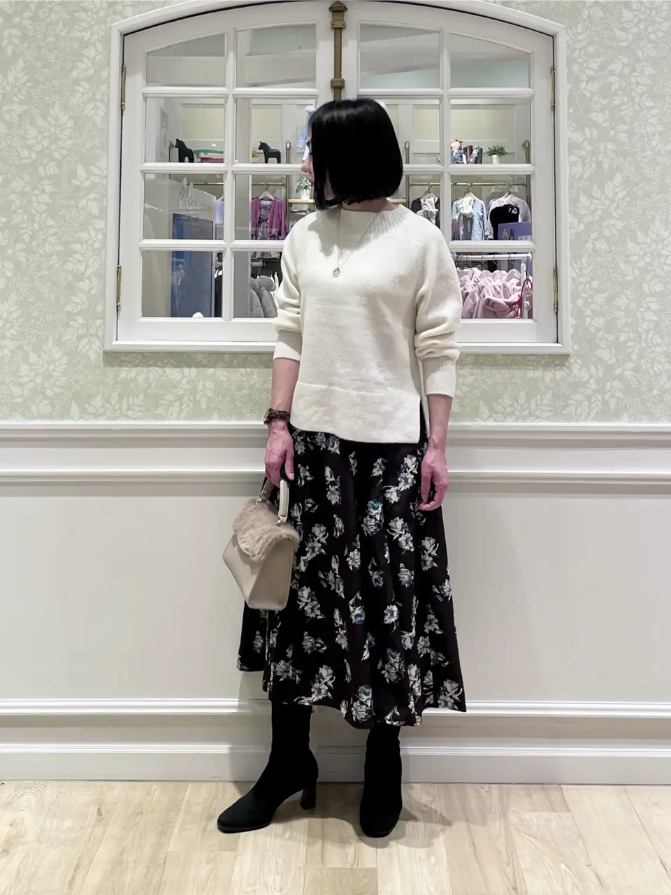 ANY SIS MIKA コーディネート画像