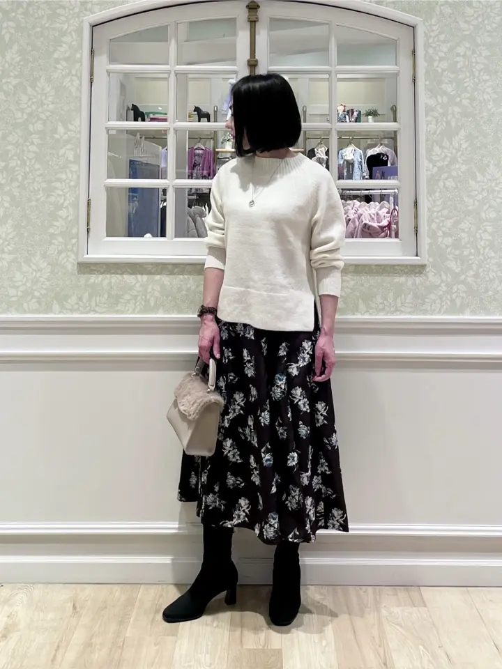 ANY SIS MIKA コーディネート画像