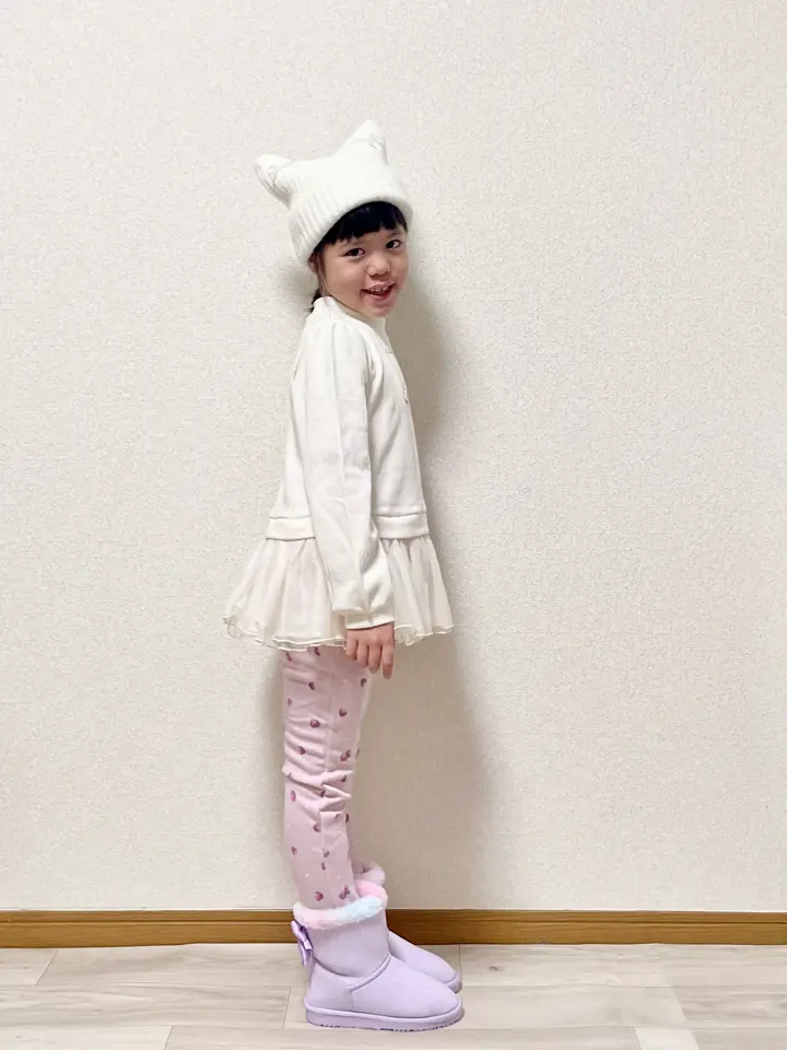 ANY MIKA コーディネート画像