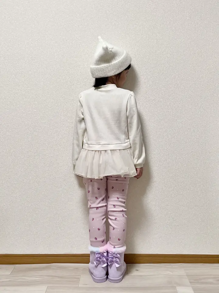 ANY MIKA コーディネート画像