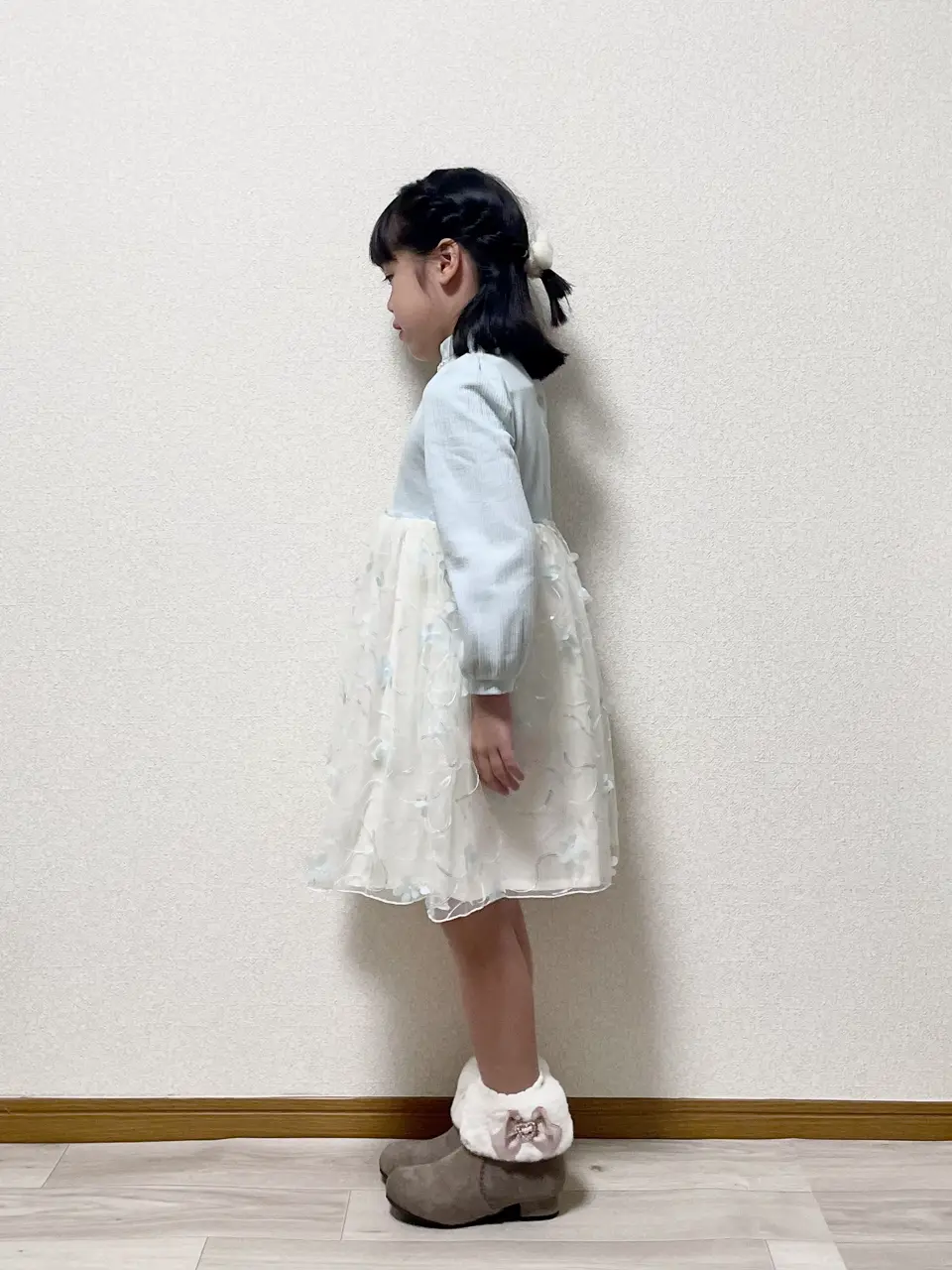 ANY MIKA コーディネート画像