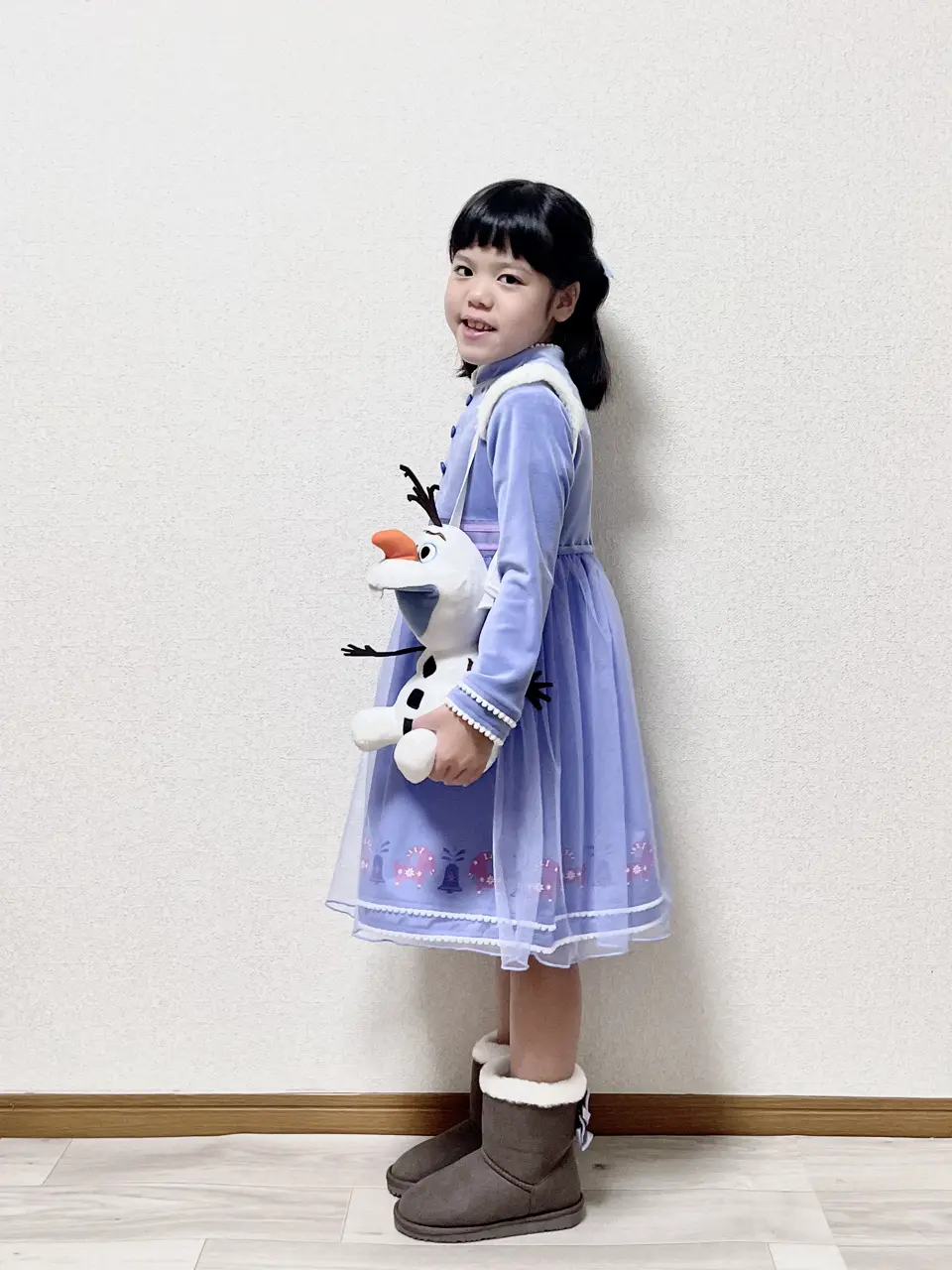 ANY MIKA コーディネート画像