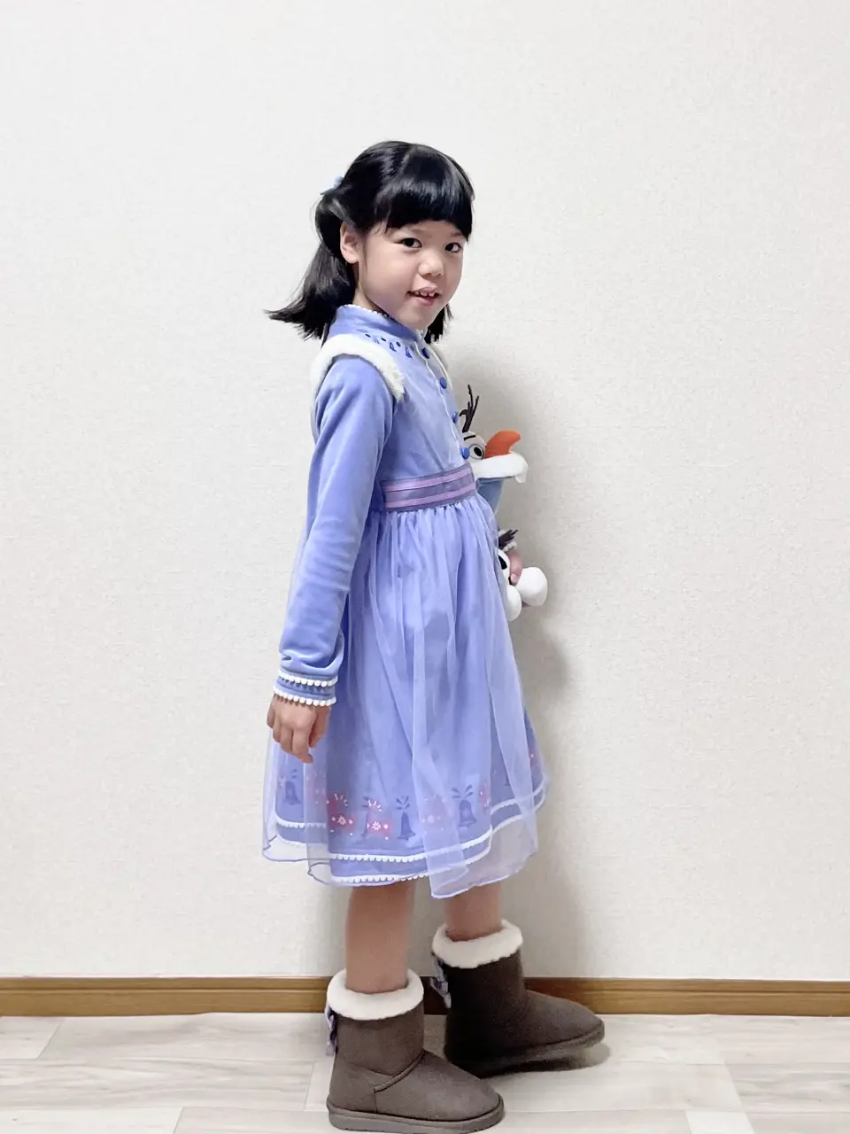 ANY MIKA コーディネート画像