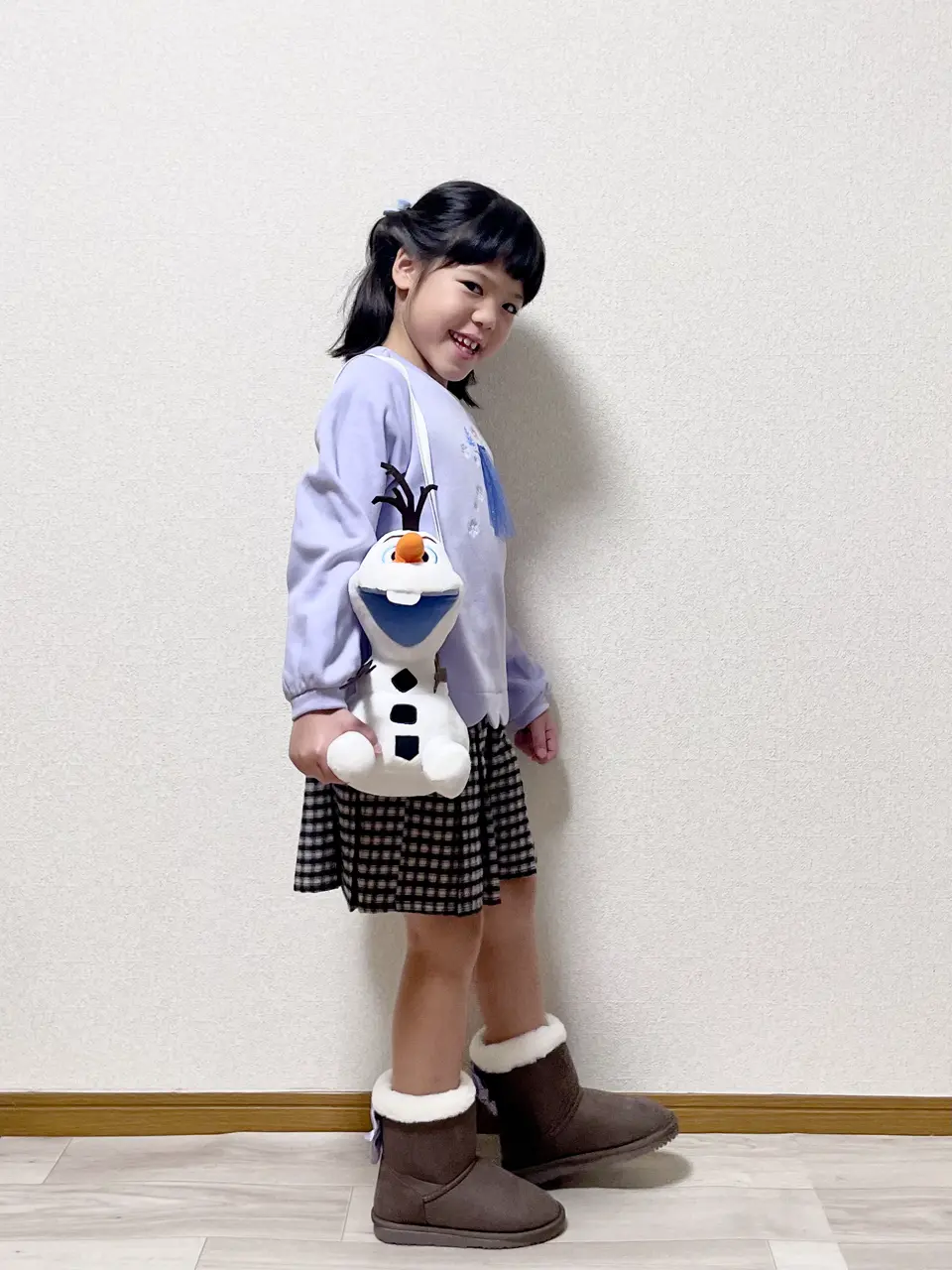 ANY MIKA コーディネート画像