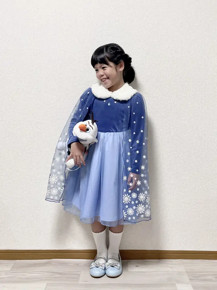 ANY MIKA コーディネート画像