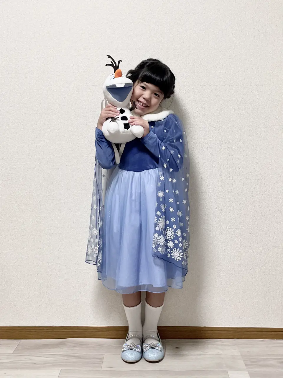 ANY MIKA コーディネート画像