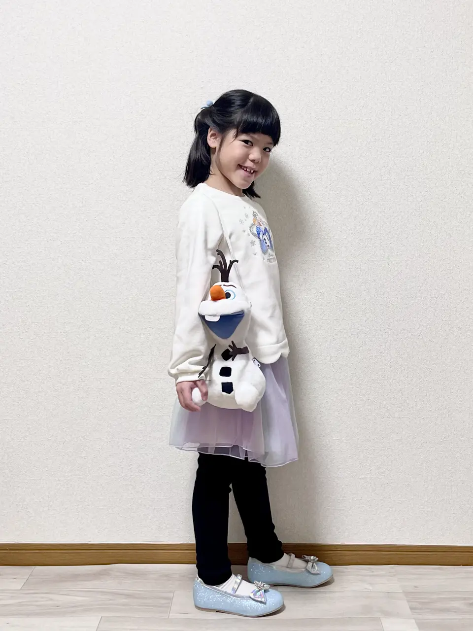 ANY MIKA コーディネート画像