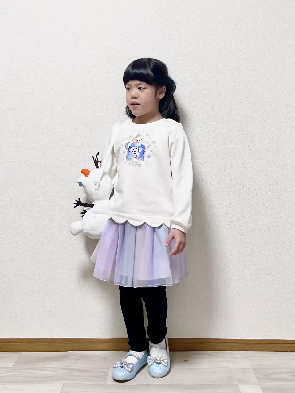 ANY MIKA コーディネート画像