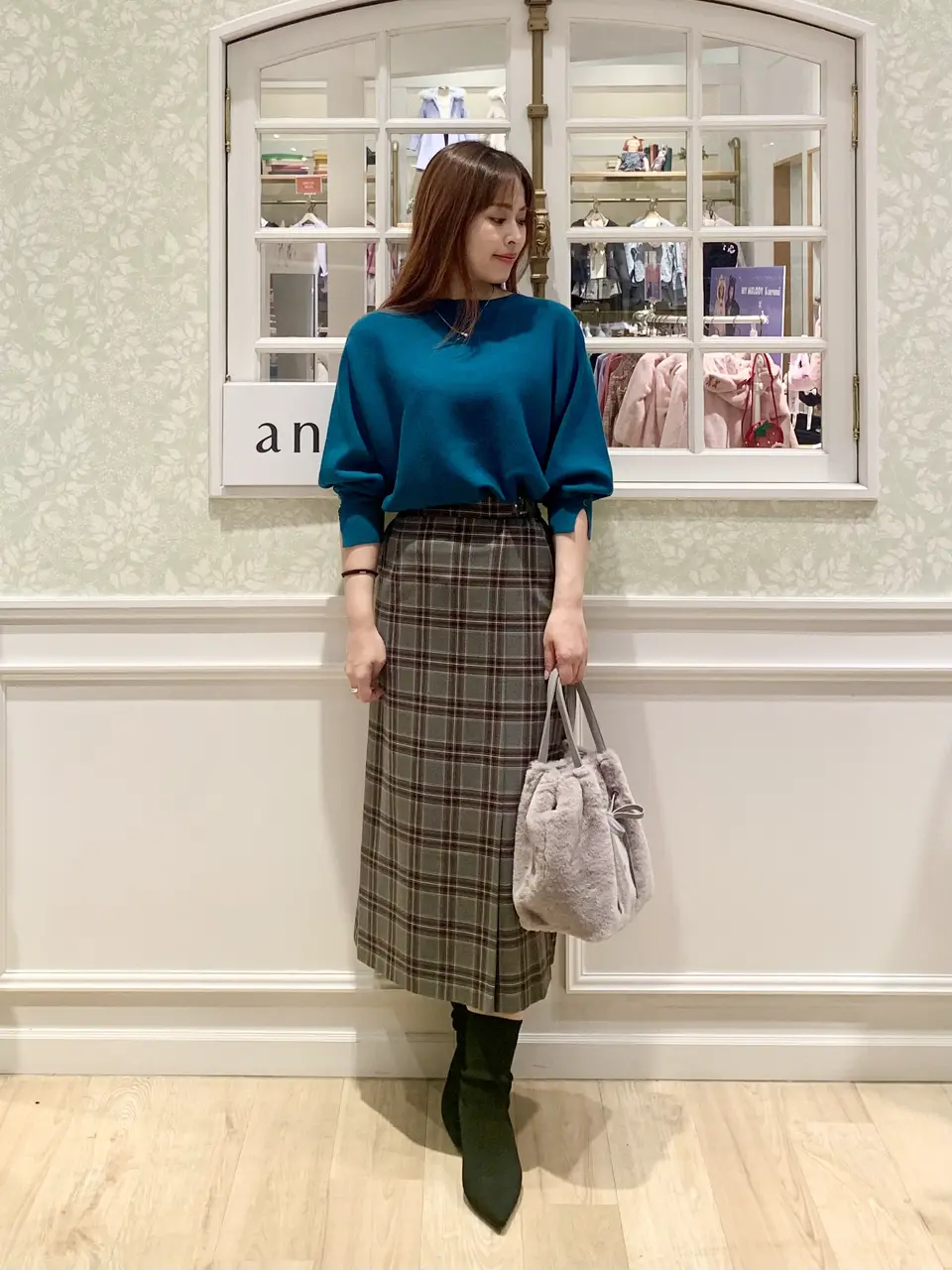 ANY SIS MIHO コーディネート画像