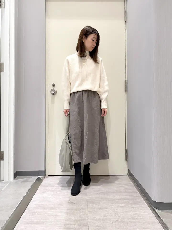 ANY 金井 コーディネート画像