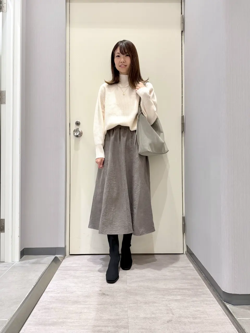 ANY 金井 コーディネート画像