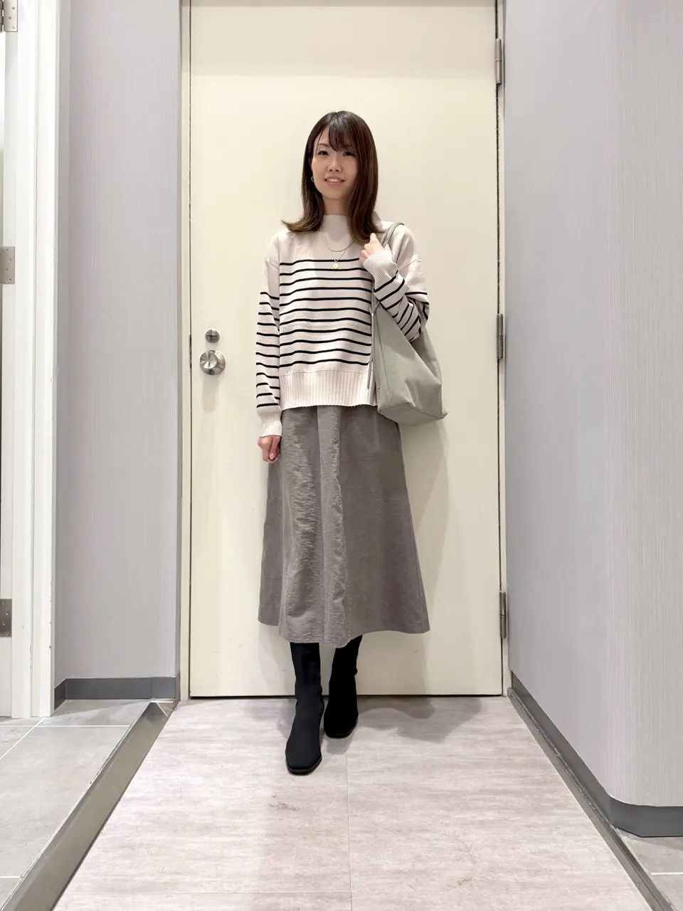 ANY 金井 コーディネート画像