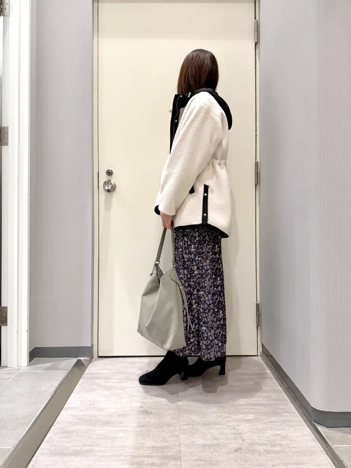 ANY 金井 コーディネート画像