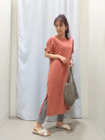 ANY 榎本 コーディネート画像