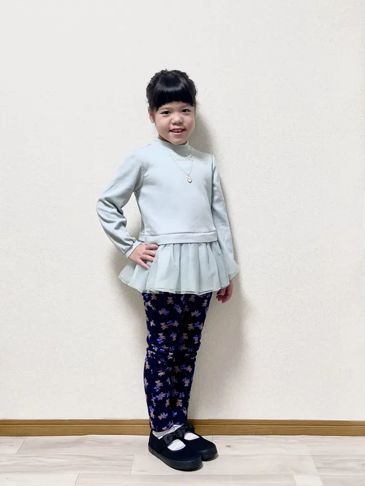 ANY MIKA コーディネート画像