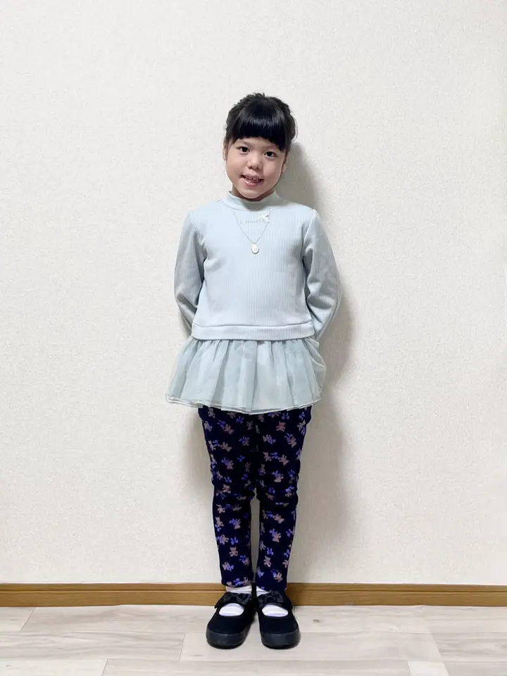 ANY MIKA コーディネート画像