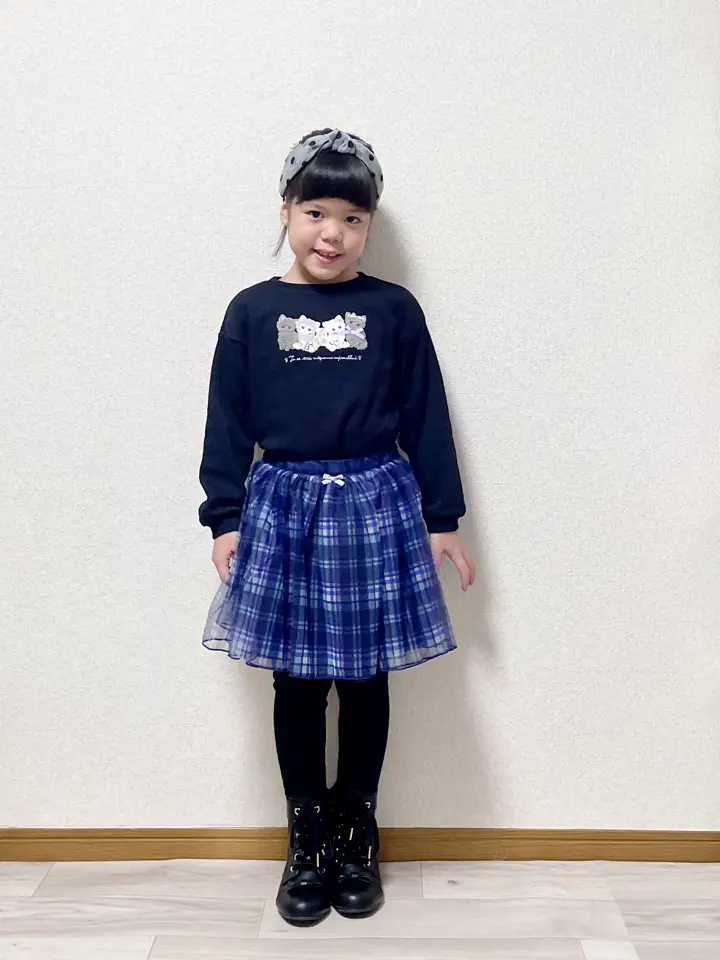 ANY MIKA コーディネート画像