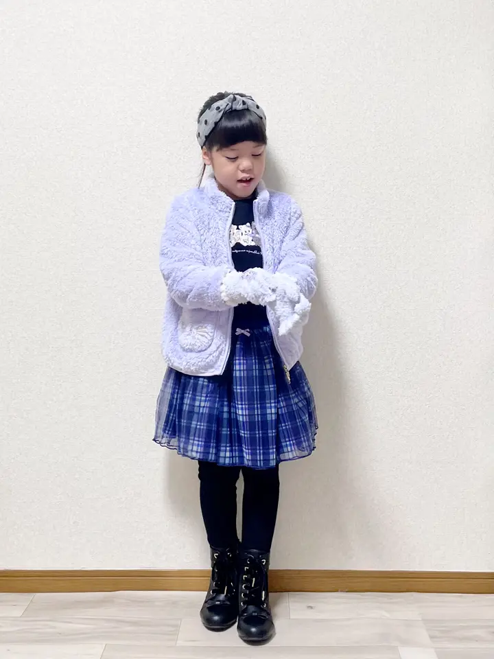 ANY MIKA コーディネート画像