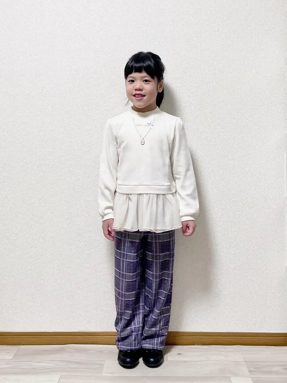 ANY MIKA コーディネート画像