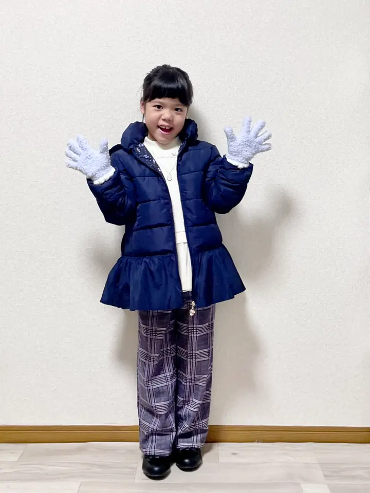 ANY MIKA コーディネート画像