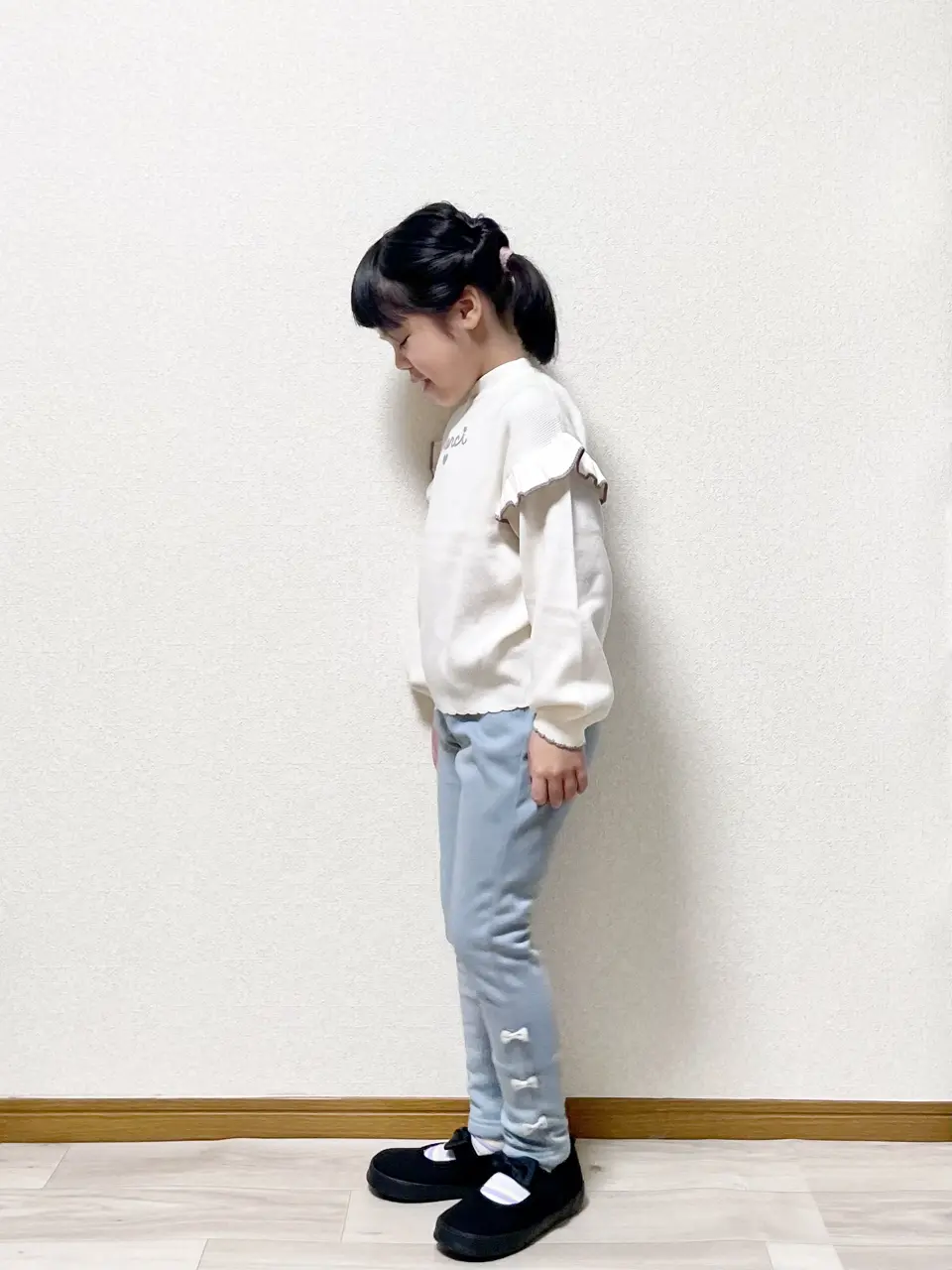 ANY MIKA コーディネート画像