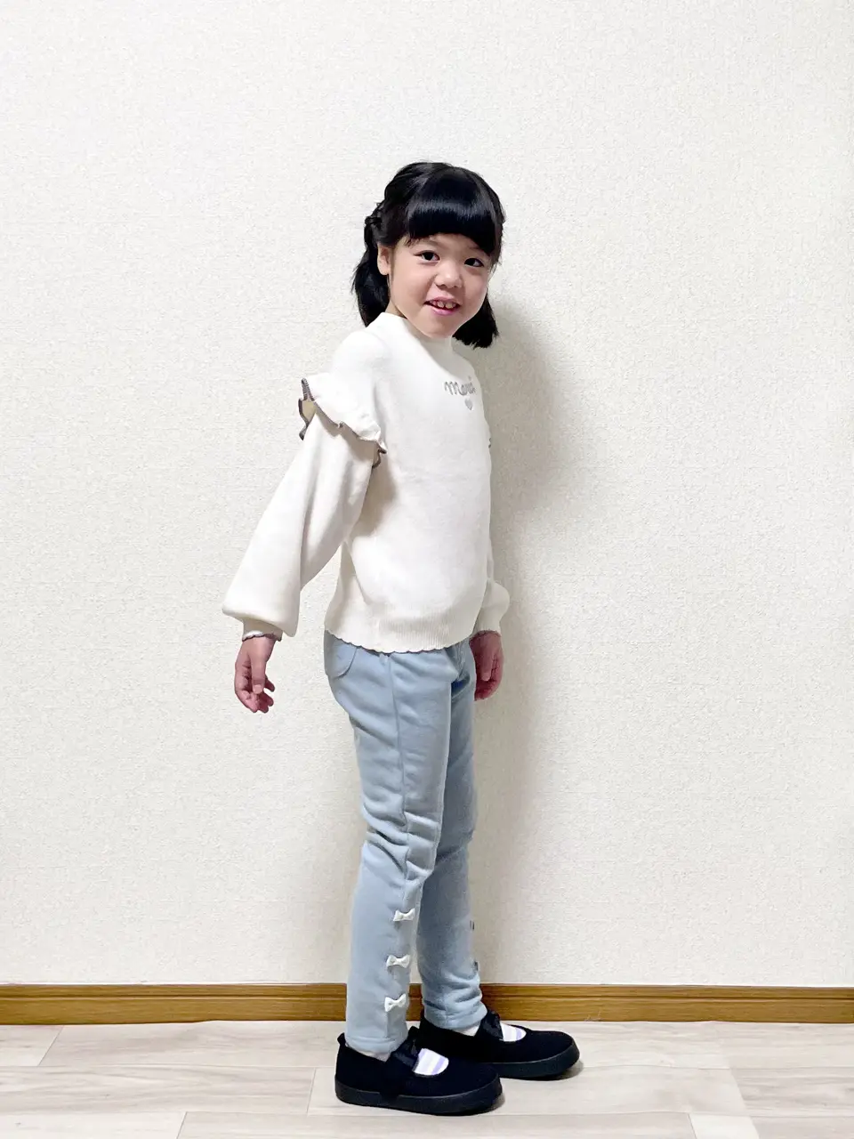 ANY MIKA コーディネート画像