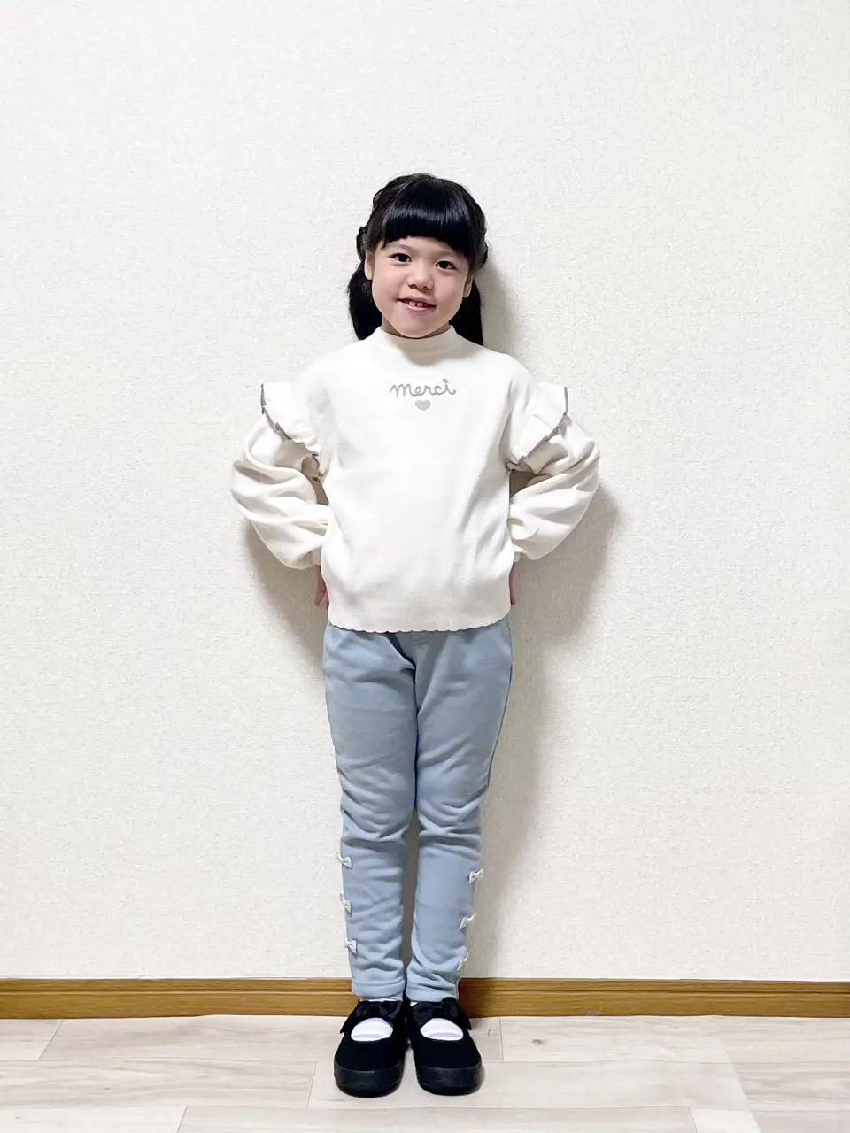 ANY MIKA コーディネート画像