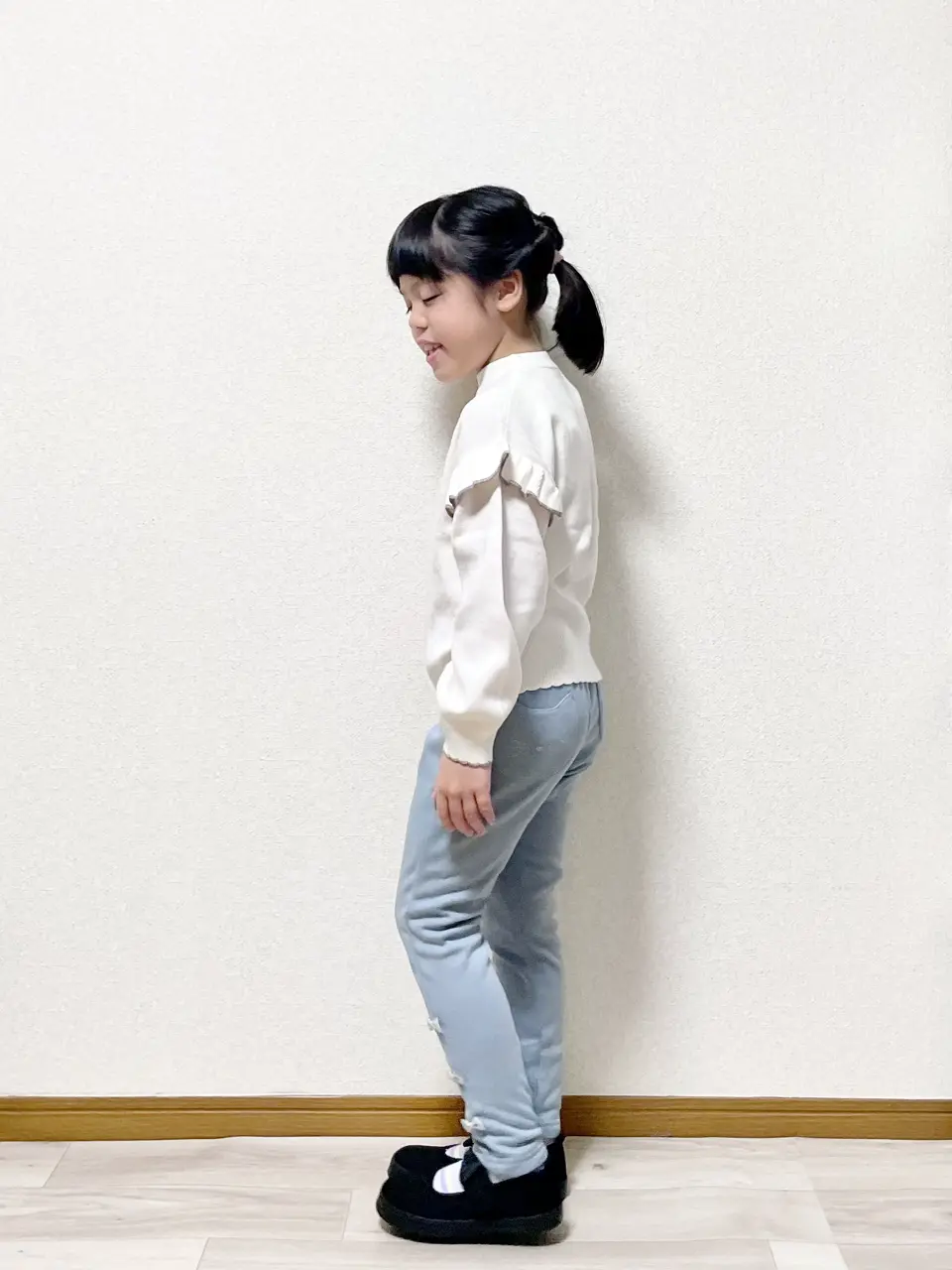 ANY MIKA コーディネート画像