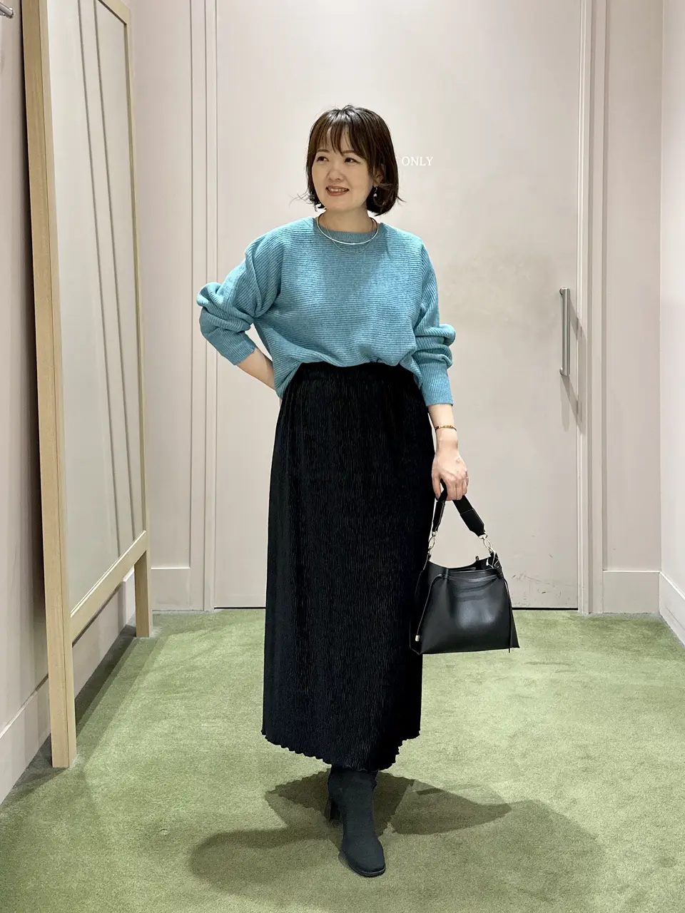 ANY フジコ コーディネート画像