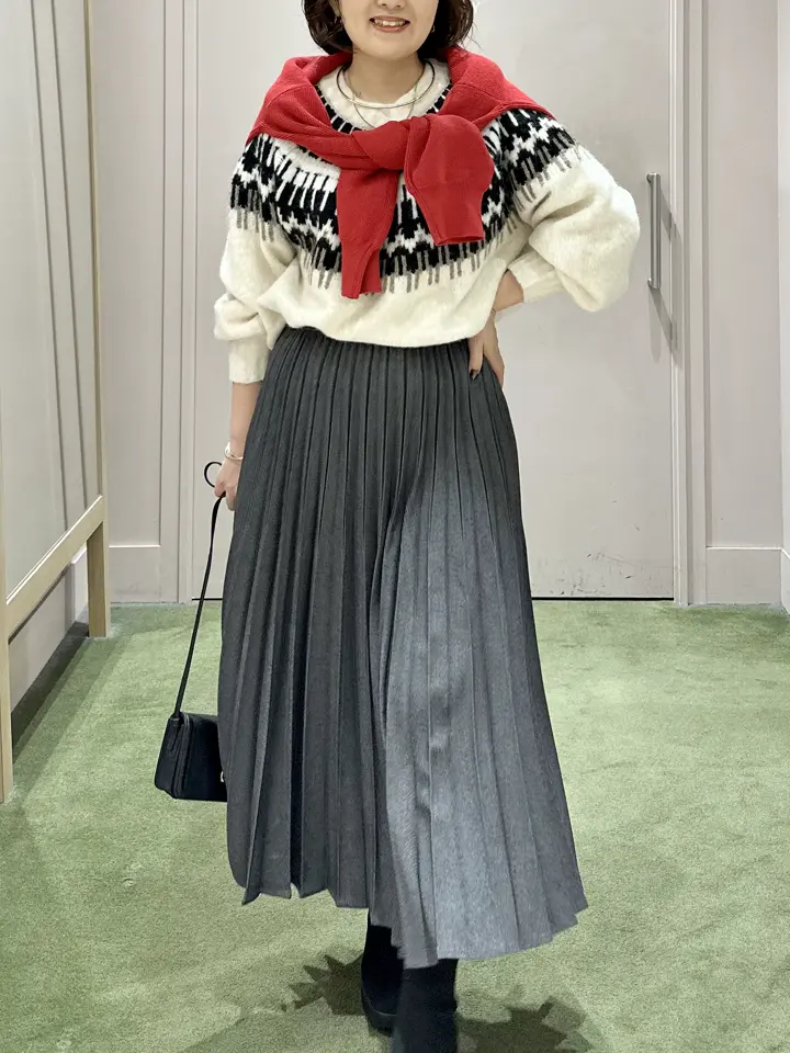 ANY フジコ コーディネート画像