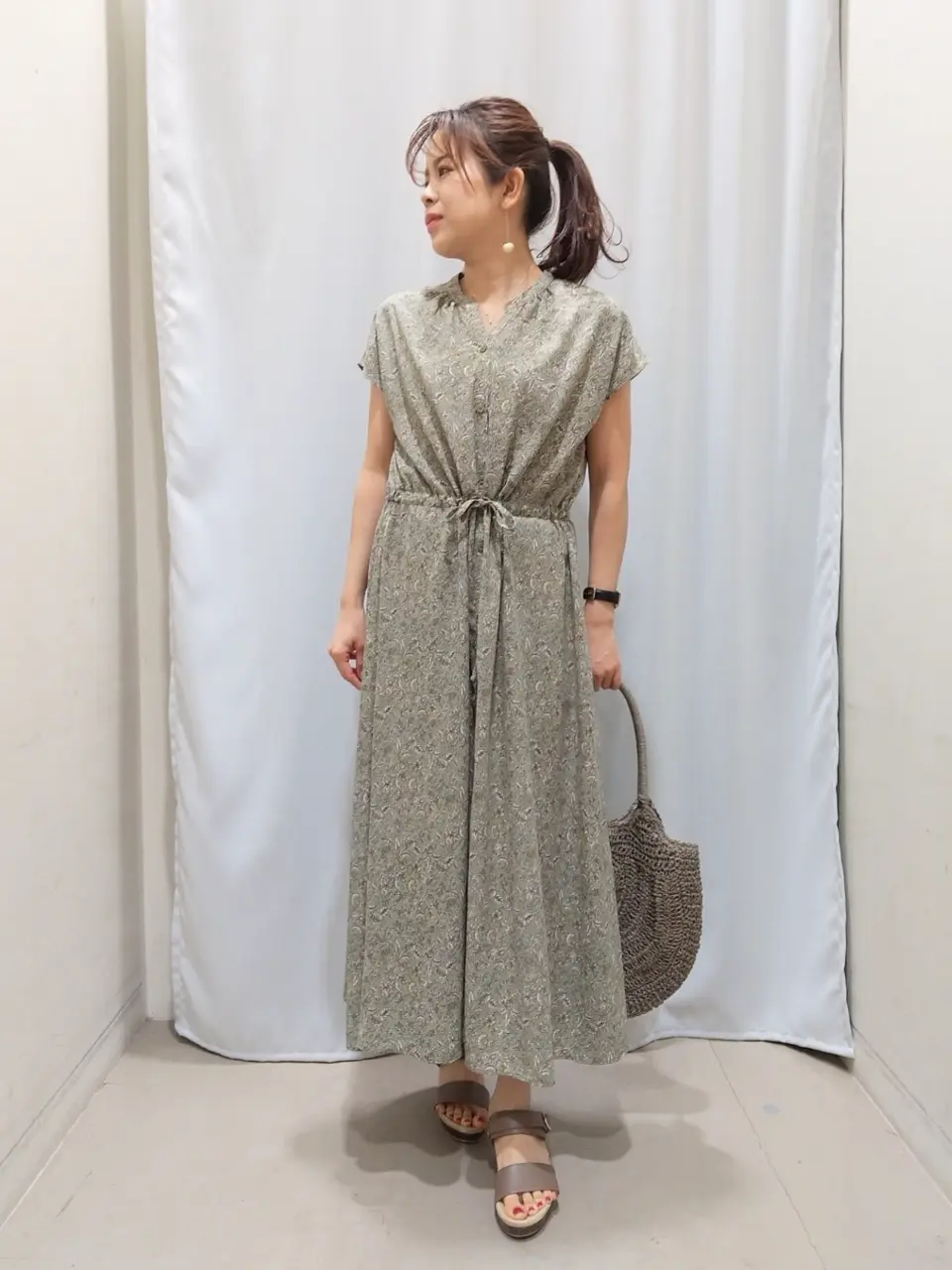 ANY 榎本 コーディネート画像