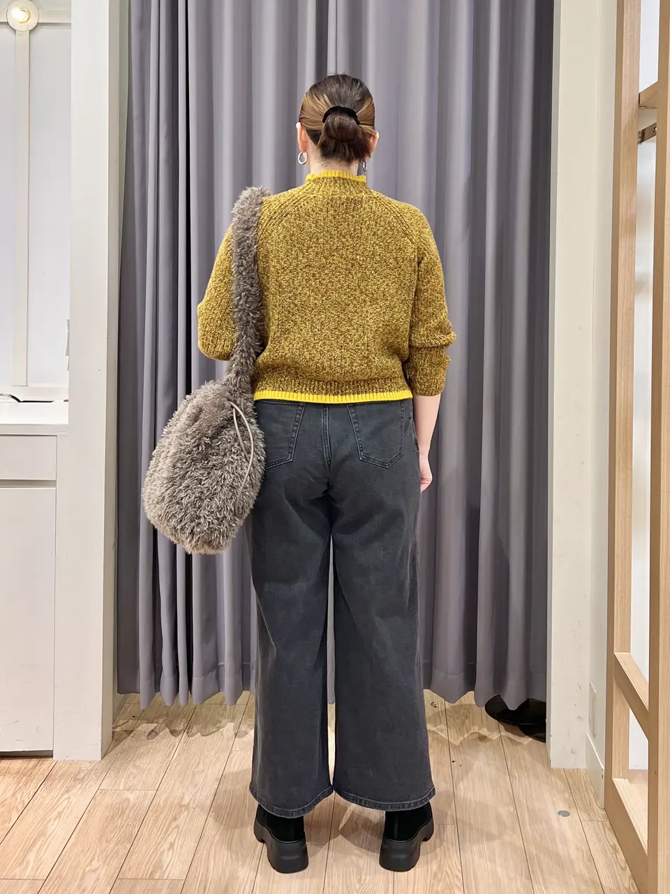 ANY 林 コーディネート画像