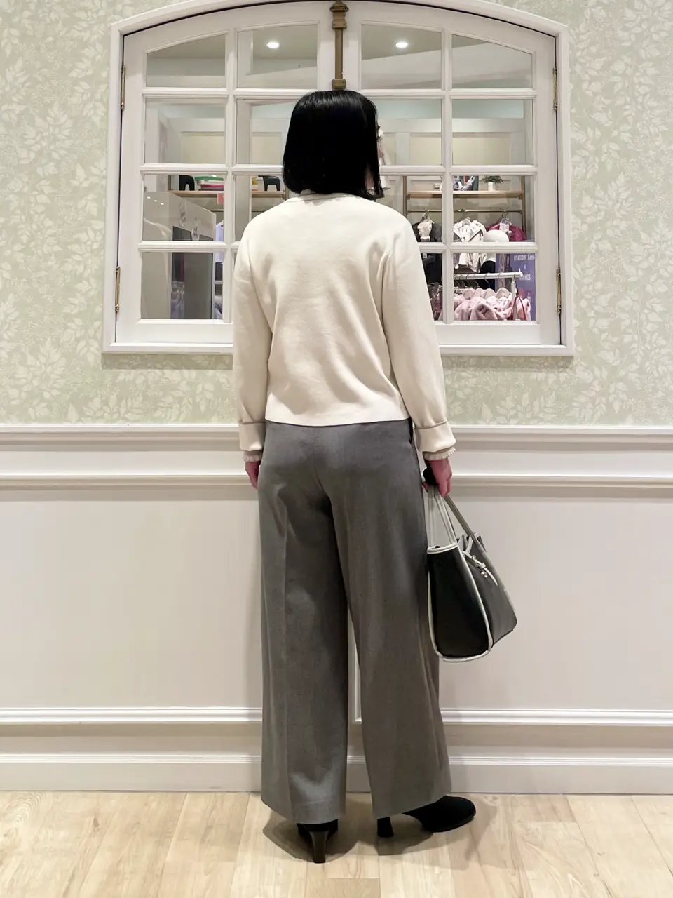 ANY SIS MIKA コーディネート画像