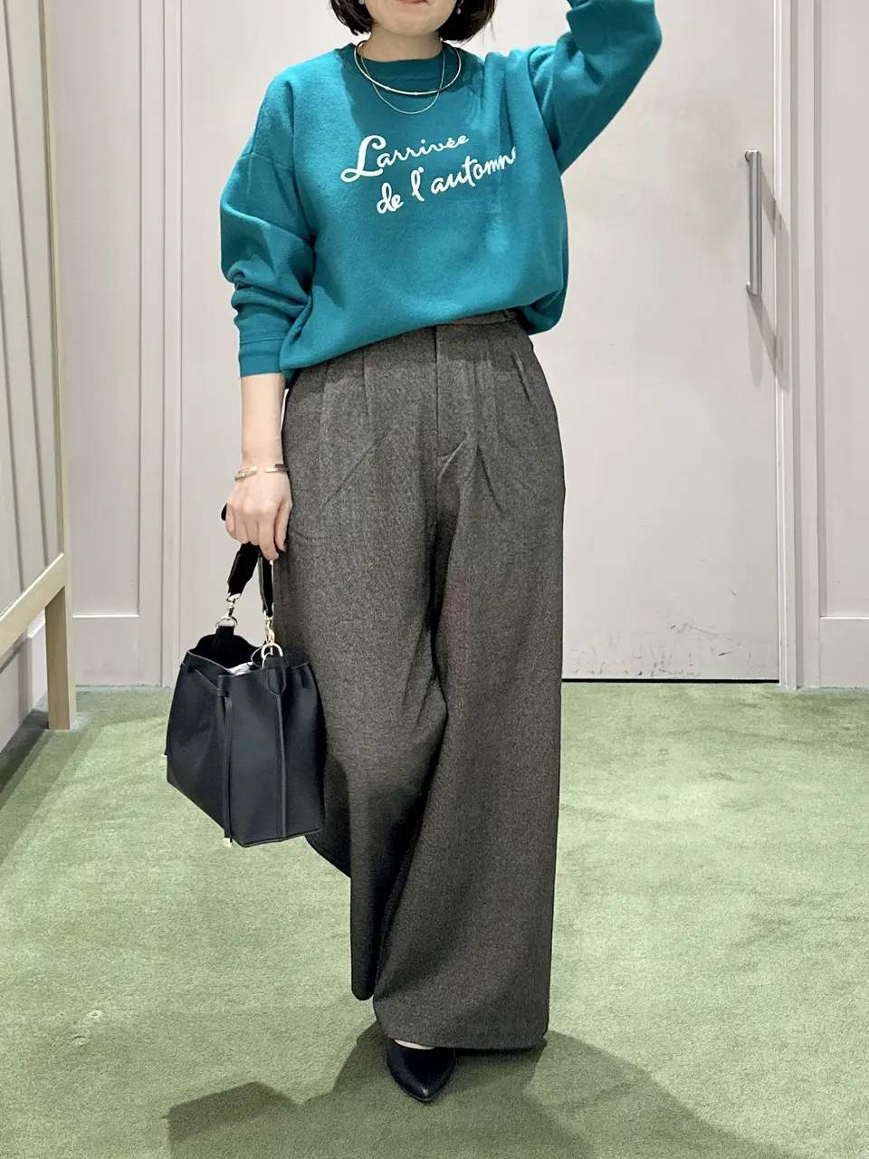 ANY フジコ コーディネート画像