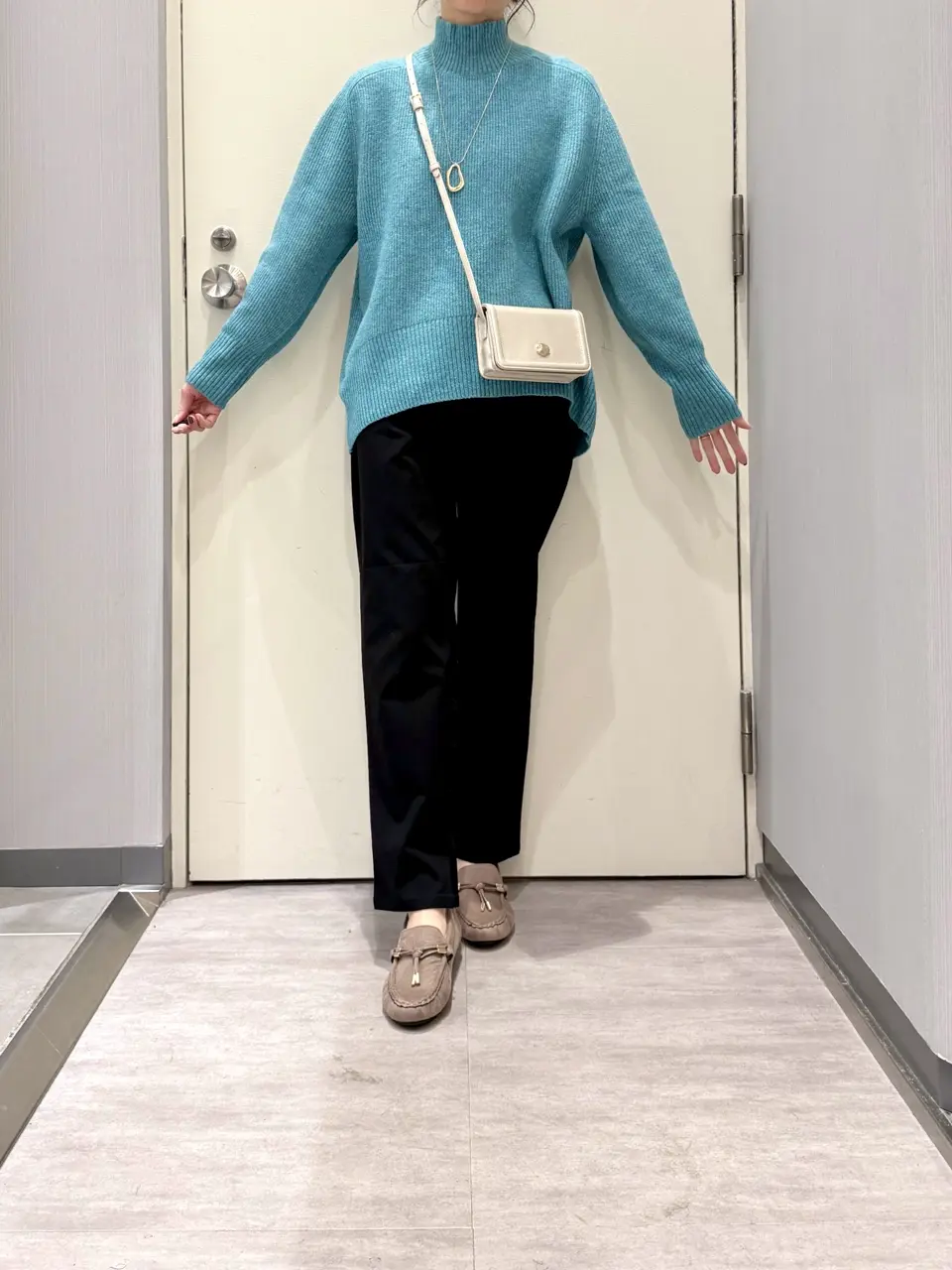 ANY 金井 コーディネート画像