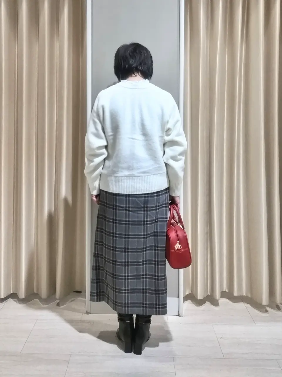 ANY SIS 岡本 コーディネート画像