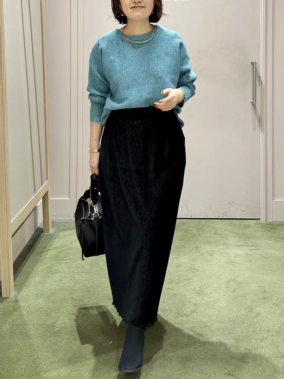 ANY フジコ コーディネート画像