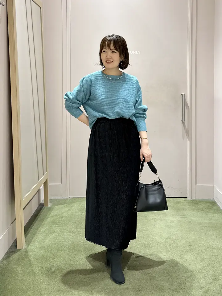 ANY フジコ コーディネート画像