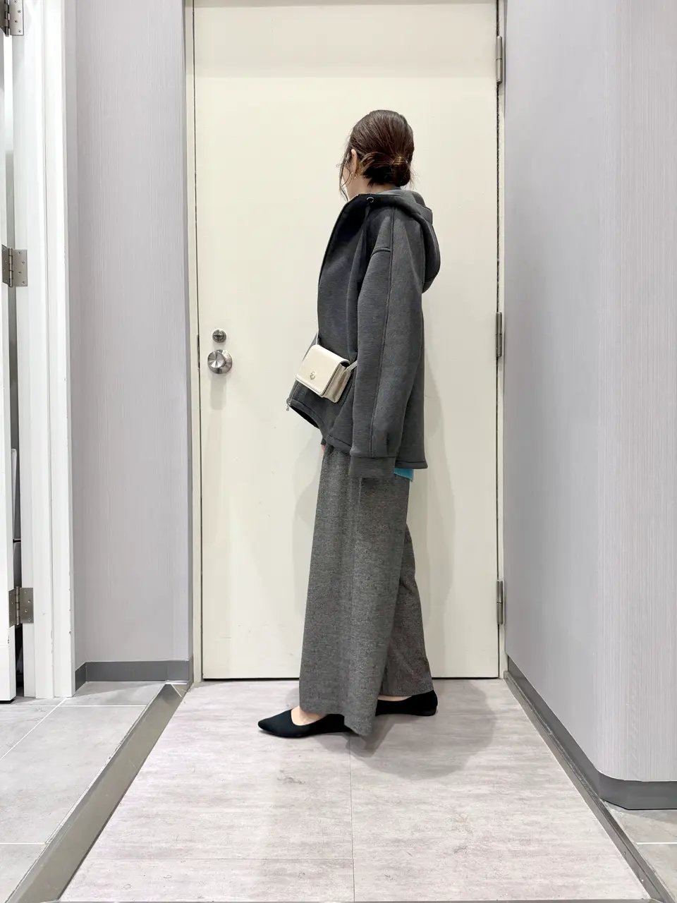 ANY 金井 コーディネート画像