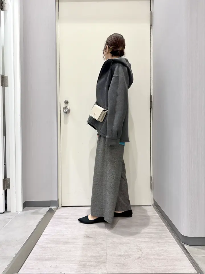 ANY 金井 コーディネート画像