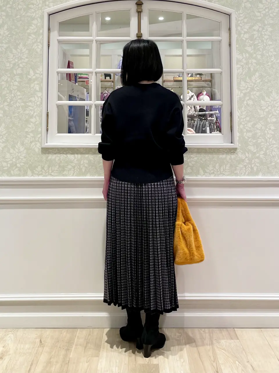 ANY MIKA コーディネート画像