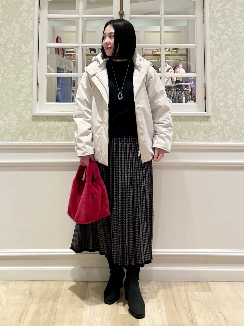 ANY MIKA コーディネート画像