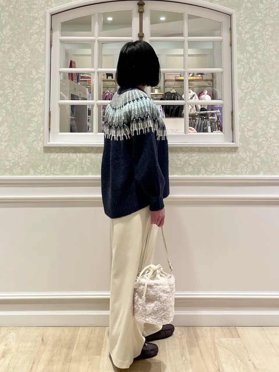 ANY MIKA コーディネート画像