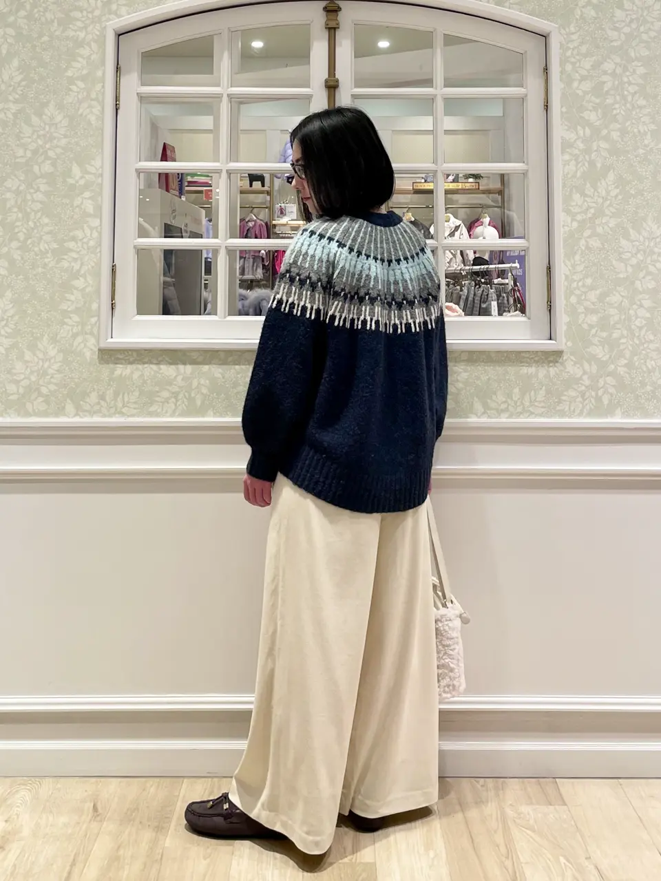 ANY MIKA コーディネート画像