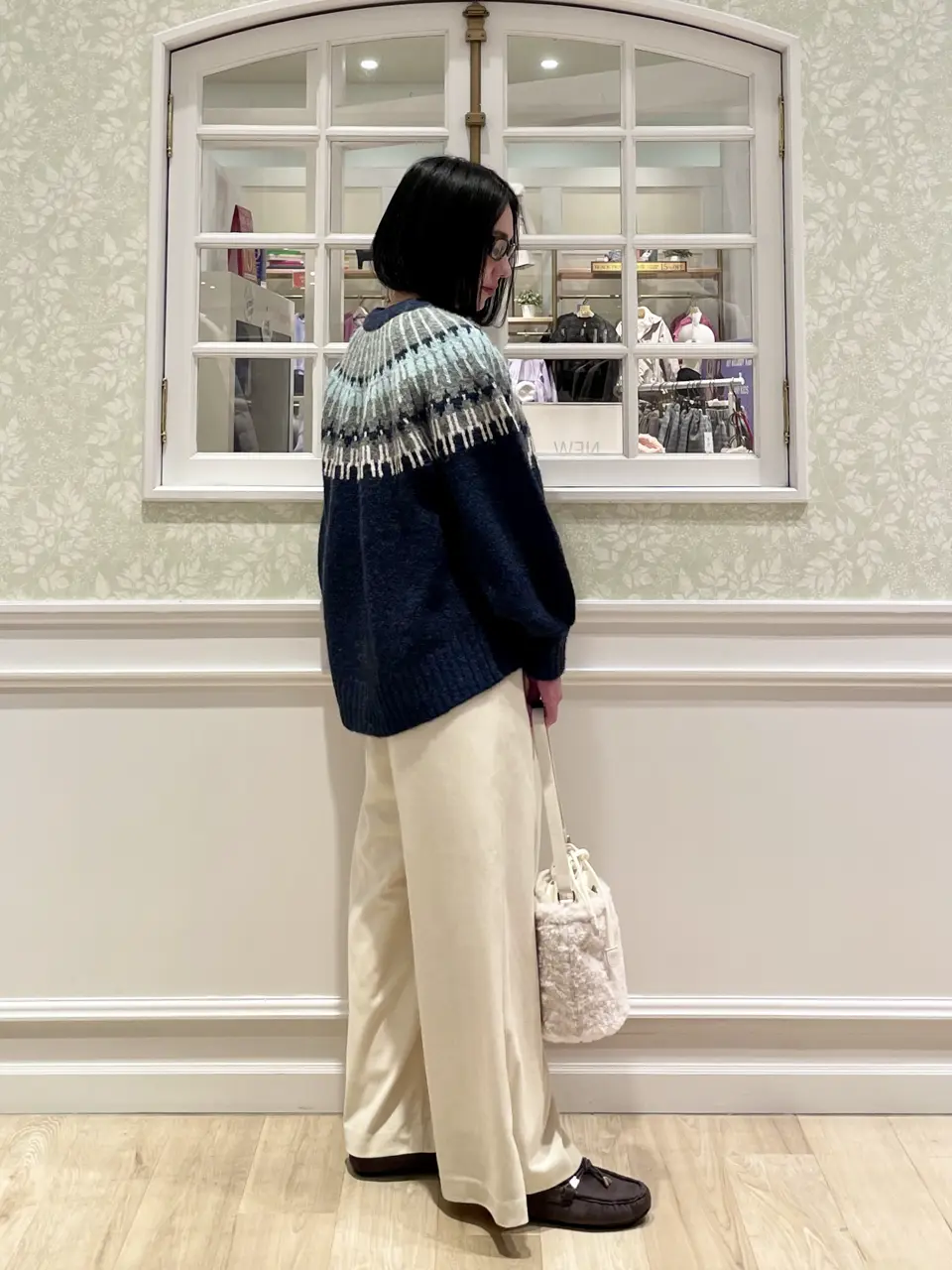 ANY MIKA コーディネート画像