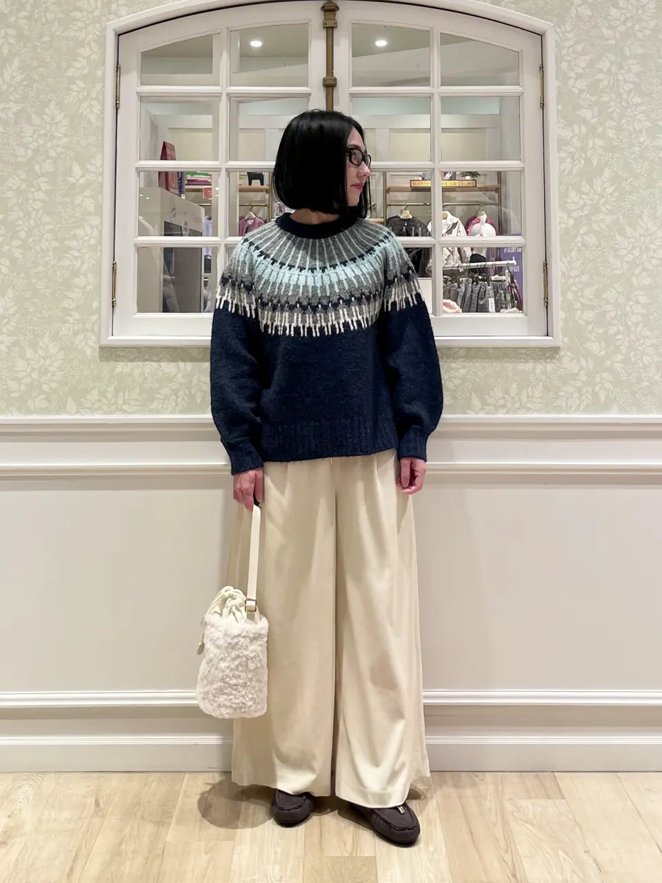 ANY MIKA コーディネート画像