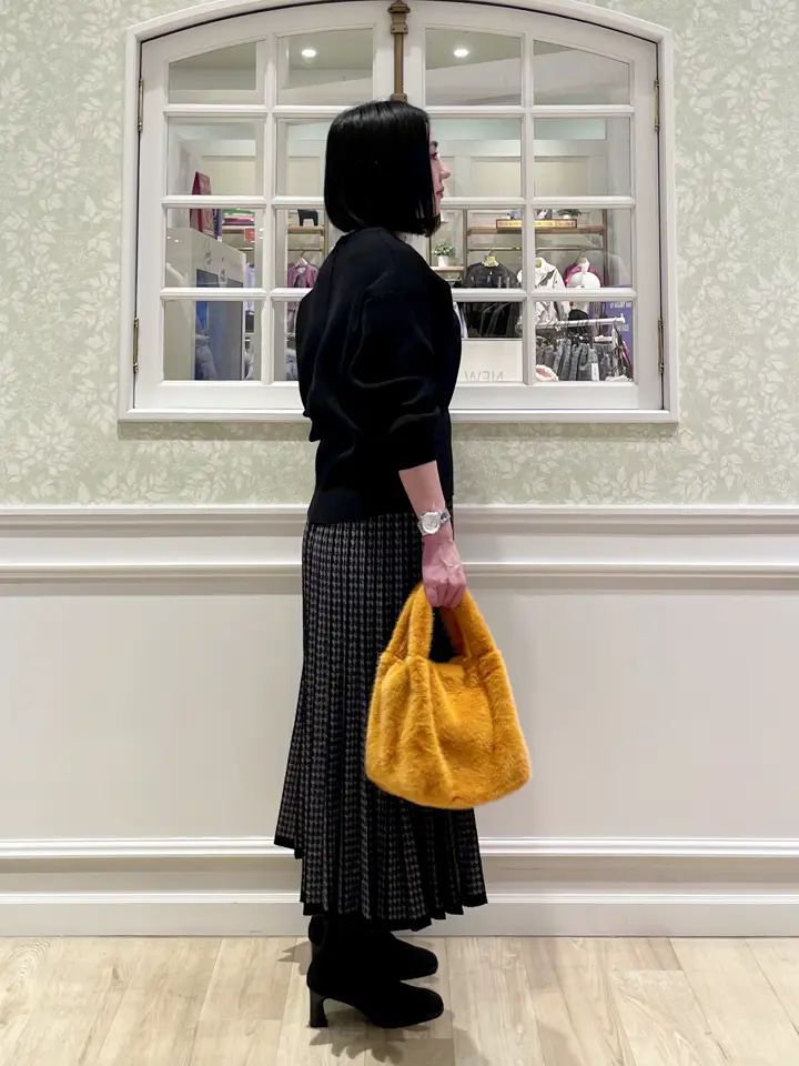 ANY MIKA コーディネート画像