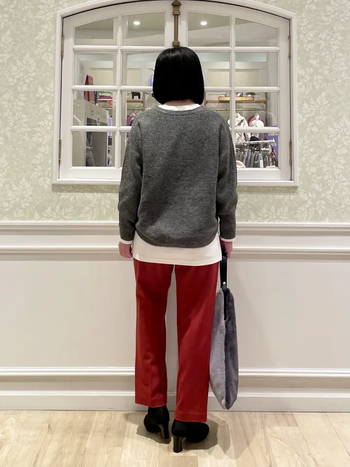 ANY MIKA コーディネート画像