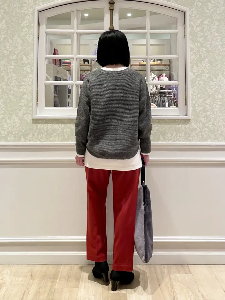 ANY MIKA コーディネート画像