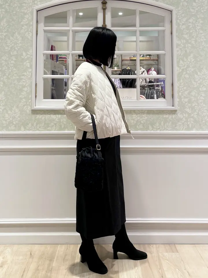 ANY MIKA コーディネート画像